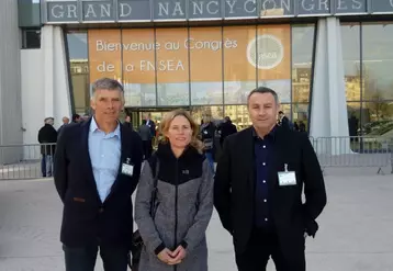 Aux côtés de Yannick Fialip, Fabienne Demars et Didier Hugoni.