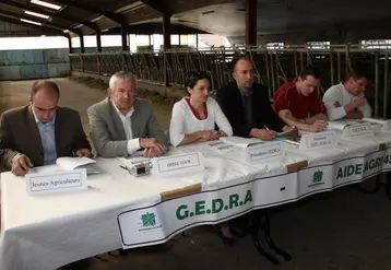 L’assemblée générale du Gedra et d’Aide Agri 43 s’est déroulée dans la stabulation du Gaec de la Gazelle.