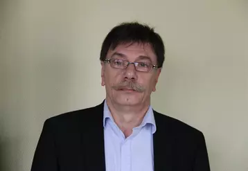 Marc Ferrand est Directeur régional de la DIRECCTE Auvergne (direction régionale des entreprises, de la concurrence, de la consommation, du travail et de l’emploi).