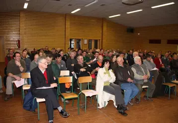 90 personnes ont assisté à l’assemblée générale.