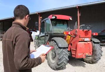 Télescopiquequi passe à la Vérification générale Périodique