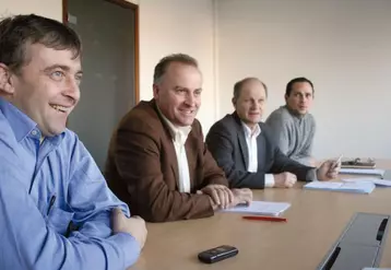 L’obtention d’un soutien économique à l’herbe a redonné le sourire aux responsables FDSEA, JA et Chambre d’agriculture.