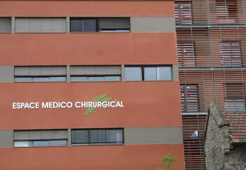 Sept patients actuellement admis en réanimation à Aurillac.
