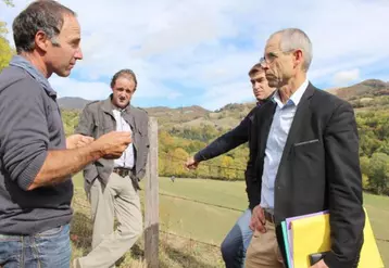 Joël Limouzin est venu à plusieurs reprises dans le Cantal sur le dossier sécheresse (ici) et rats taupiers (encadré).