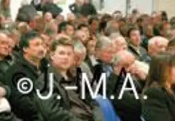 Près de 600 chasseurs ont assisté à l’assemblée générale de la Fédération du Cantal.