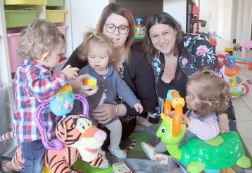 Pour l’heure, Cyrielle Allary et Aurélie Vidalinc ont l’agrément pour six enfants gardés en même temps dans la Mam. Douze demandes sont sur liste d’attente. 