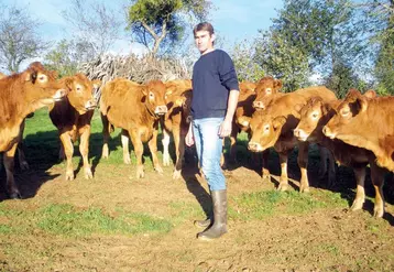 Éleveur de limousines sur Sénezergues, Joël Piganiol est secrétaire général de la FDSEA et élu à la Chambre d’agriculture.