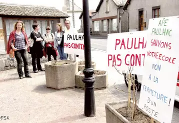 Des parents mobilisés comme ici à Polminhac.
