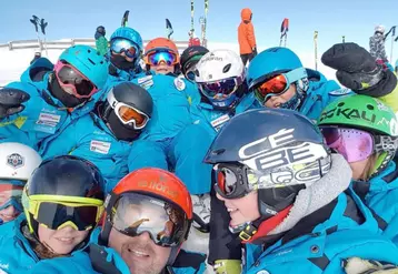 Les jeunes du ski club ne sont pas en reste pour porter haut et loin les couleurs du Lioran.