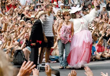 La météo clémente durant les quatre jours du festival a  contribué aux records de fréquentation enregistrés.