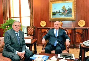 Jacques Mézard en entretien avec Ismail Kahraman, président de la Grande Assemblée nationale de Turquie.