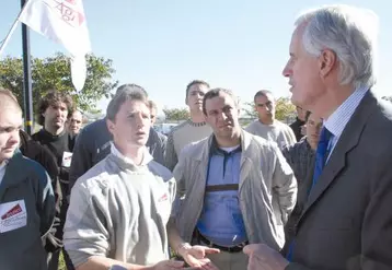 Le ministre Barnier s’est félicité d’une discussion franche engagée avec les Jeunes agriculteurs du Massif central.