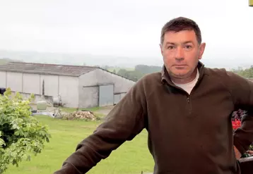 Bernard Malroux, producteur de lait à Saint-Étienne-de-Maurs.