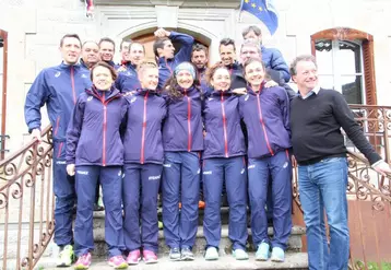 Après un passage l’année dernière, l’équipe de France était de retour dans le Cantal, accueillie à la maison de site de Mandailles-Saint-Julien.