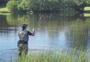 La technique de la pêche à la mouche ne s'improvise pas.