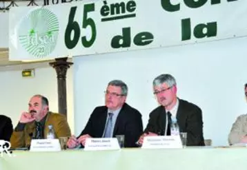 Jean-Philippe Viollet, président de la chambre d’agriculture, Philippe Monteil, président de la FDSEA, Pascal Ferey,vice-président de la FNSEA, Thierry Jamot, secrétaire général de la FDSEA et Stéphane Moreau, président des Jeunes agriculteurs de la Creuse.