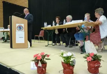 Raymond Baynaud, secrétaire adjoint de l’ANRAF et président de la section des anciens de la FDSEA 87 a souligné l’absence de représentants de l’État à l’assemblée générale.