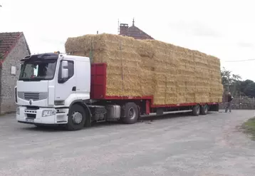 Ce camion est arrivé à Crozant le 20 juin. Les deux premiers l’ont précédé le 16 juin à Ajain et Saint-Vaury.