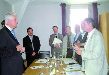 Lors de la rencontre.