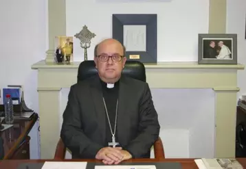 L’évêque de Mende, Monseigneur Bertrand, depuis son arrivée en Lozère voici deux ans, s’est toujours voulu « proche des agriculteurs, de leurs inquiétudes et de leurs joies ».