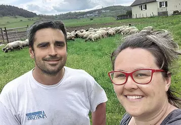 Yannick et Nadège Champaix ne manquent pas d'idées pour valoriser et commercialiser la viande de leurs deux troupeaux.