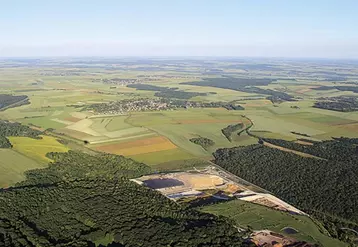 Réduction des phytos, progression de l'agriculture bio, etc. : le JRC (centre de recherche de la Commission) a publié une étude sur l'impact de quatre mesures phares des stratégies De la ferme à la table et Biodiversité.