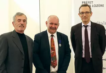 Jeudi 19 avril, à la préfecture de Mende a eu lieu la cérémonie annuelle de remise des insignes dans l’ordre des palmes académiques. À cette occasion, Olivier Martin, directeur de l’Eplefpa de Lozère, a été distingué.