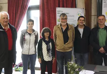 Samedi 13 mai, la commune de Brenoux a accueilli la signature du plan d’action Polliniz’acteurs, organisée par le Reel-CPIE de Lozère et l’union régionale des CPIE Auvergne-Rhône-Alpes.