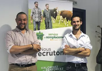 Julien Lapierre, nouveau président du service de remplacement et Vincent Bonnet, actuel président des Jeunes agriculteurs du département.