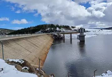 Au 8 mars, le taux de remplissage du barrage de Naussac atteignait 42%.