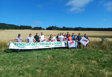 15 ha à disposition pour les finales départementales de labour et de chevaux lourds : rendez-vous le 25 août à Cayres. Entrée : 3 euros par personne.