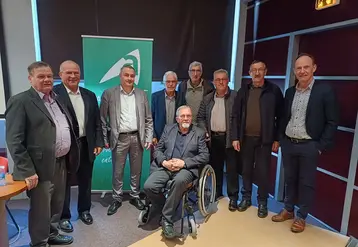 Anciens présidents et anciens collaborateurs de la Chambre d'agriculture de Haute-Loire ont été invités à la dernière session. 