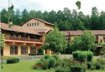 Le domaine de la Châtaigneraie à Maurs dans le Cantal.