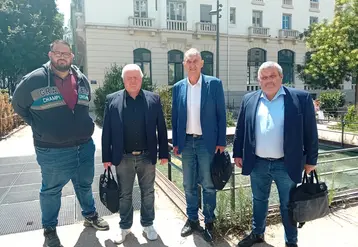 Jocelyn Dubost (JA), Jean-Luc Perrin (FRSEA), Michel Joux (CA AuRA) et Stéphane Joandel (FRSEA).