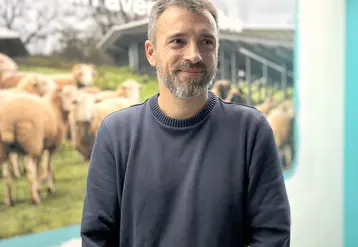 Xavier Bailly dirige l’unité de recherche Epidémiologie des maladies animales et zoonotiques à l'Inrae de Clermont-Ferrand.