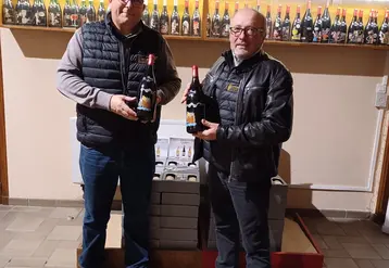 Pierre-Étienne Seguin et Thierry Jaloux, avec le millésime 2024.