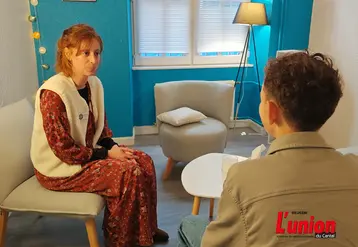 Entretien entre un adolescent et un accompagnant