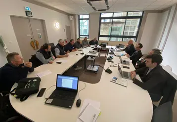 Une délégation des représentants de la FNSEA 03, des JA 03 et de la Chambre d'agriculture de l'Allier a été reçue par le Préfet et les services de l'État le 9 janvier pour exposer leurs revendications.