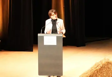 La ministre de l'Agriculture a indiqué au congrès de la FNB, écarter l'hypothèse de la vaccination généralisée contre la DNC.