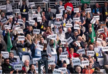 manifestants contre l'augmentation du GNR
