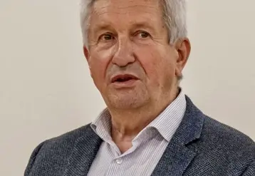 Bernard Roux