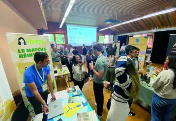 Près de 500 rendez-vous BtoB ont été organisés lors de cette journée à Alixan. Sur le salon, douze entreprises ont présenté leurs produits.