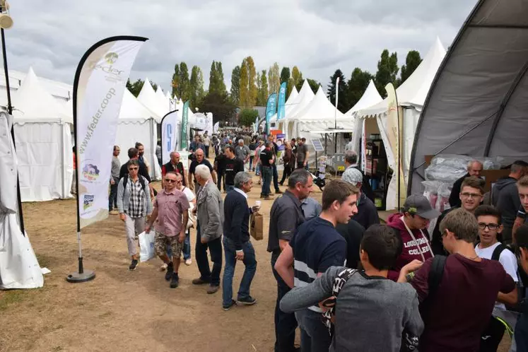 Les éleveurs ont autant apprécié le matériel et les conférences que les rencontres entre professionnels.