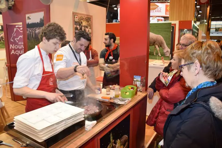 Le salon de l'agriculture permet au grand public de (re)découvrir les animaux et leurs savoureux produits.