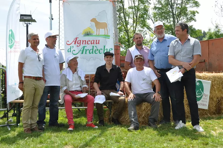 La marque "Agneau de l'Ardèche" a été créée en concertation entre éleveurs ovins, abatteurs, bouchers et grossistes du département. © DR