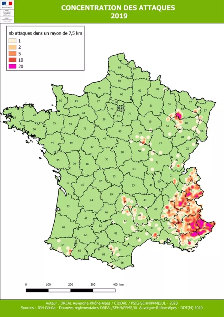 Les zones de présence du loup et la pression de prédation en 2019. © Source : DREAL Rhône-Alpes ...