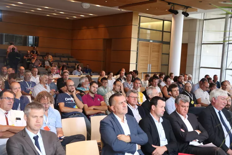 Près de 200 personnes ont fait le déplacement pour assister au Congrès de la FNO au Puy-en-Velay (Haute-Loire).