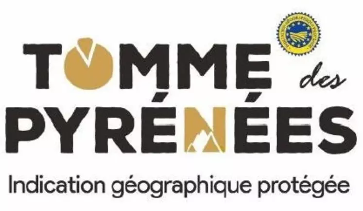 Le nouveau logo de la tomme des Pyrénées IGP intègre les notions de convivialité avec la part qui se détache, les deux couleurs font référence aux croûtes noires ou dorées et la typographie massive et impactante renvoie à l'attachement aux montagnes.