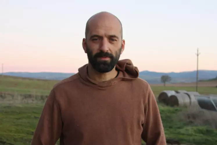 Michaël Dressayre, président de l'Upra lacaune et éleveur de brebis laitières sur le Rougier de Camarès.