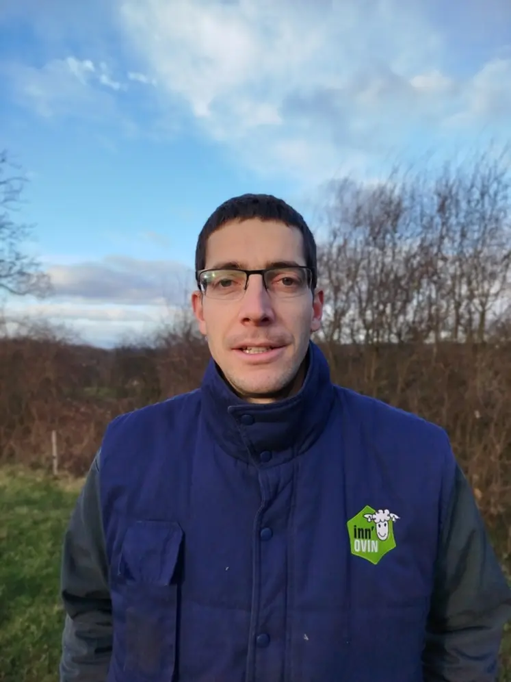 <em class="placeholder">Benjamin Piot, 32 ans, est éleveur ovin dans la Loire</em>